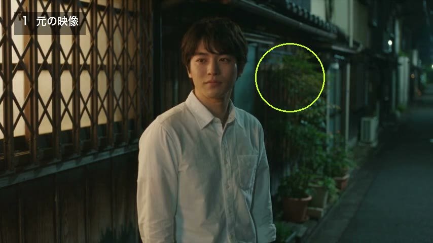 窓明かりが当たる顔に丸